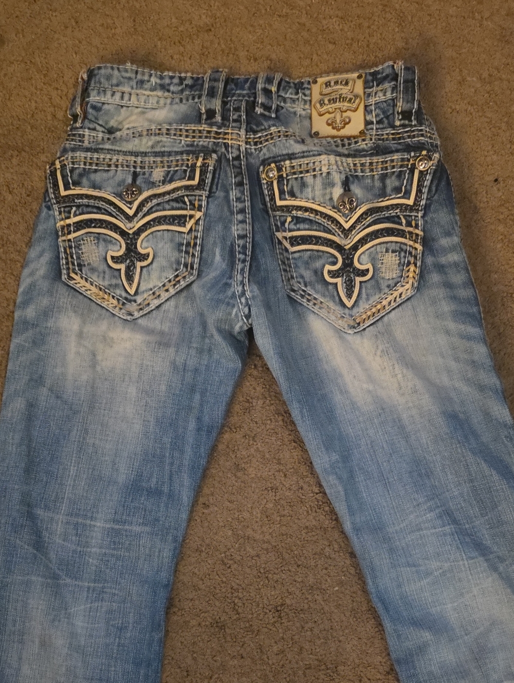 ROCK REVIVAL JEANS: Men's Size 28x30